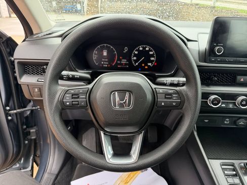 Used 2023 Honda CR-V LX image 15