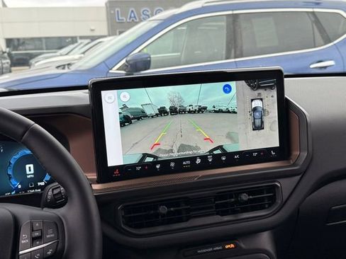 Certified 2025 Ford Bronco Sport Outer Banks w/ Outer Banks Tech Package+ image 6