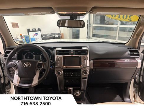 Used 2016 Toyota 4Runner Limited image 39
