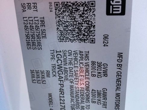 Used 2024 Chevrolet Express 2500 w/ Driver Convenience Package image 34