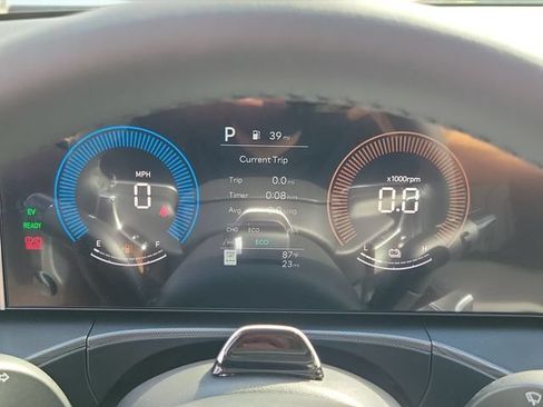 New 2027 Hyundai Santa Fe SEL FWD image 9