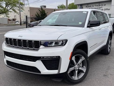 New 2026 Jeep Grand Cherokee L Limited AWD/4WD image 3