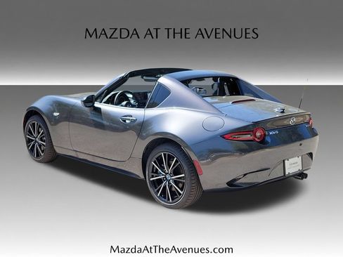 New 2026 MAZDA MX-5 Miata RF Grand Touring RWD image 5
