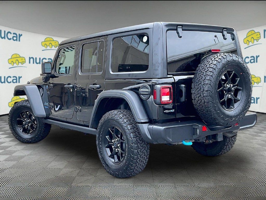 Used 2024 Jeep Wrangler Unlimited AWD/4WD image 4