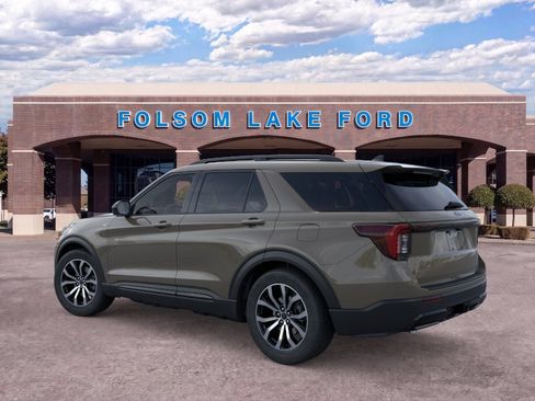 New 2026 Ford Explorer ST-Line RWD image 4