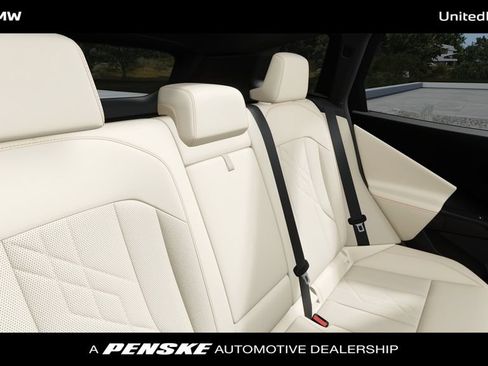 New 2026 BMW X3 xDrive30i w/ Premium Package AWD/4WD image 12