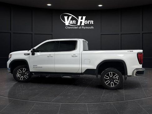 Used 2020 GMC Sierra 1500 SLE w/ X31 Off-Road Package image 11