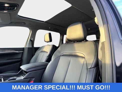 New 2024 Jeep Grand Cherokee Limited 4xe AWD/4WD image 8