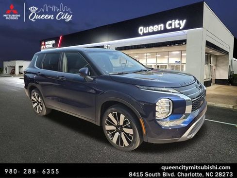 New 2026 Mitsubishi Outlander SE FWD image 1