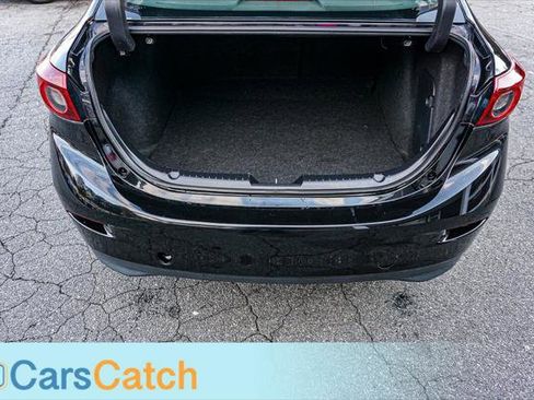 Used 2018 MAZDA MAZDA3 Sport w/ Preferred Equipment Package image 40