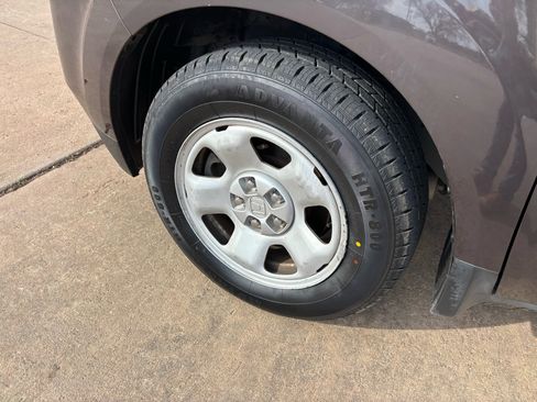 Used 2015 Honda Pilot LX image 17