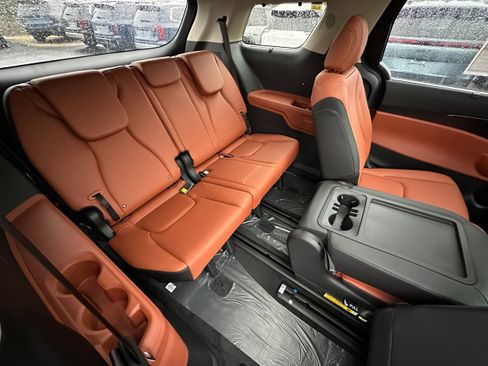 New 2026 Kia Carnival SX image 31