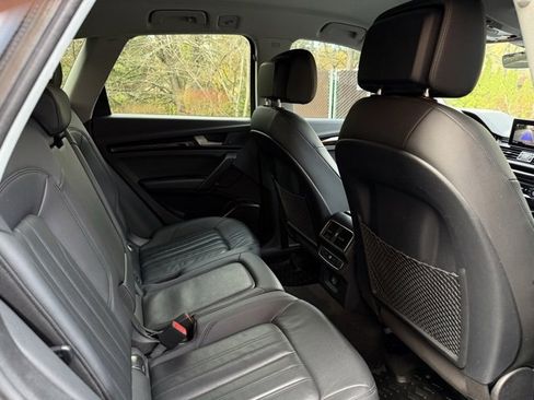 Used 2018 Audi Q5 2.0T Premium image 29