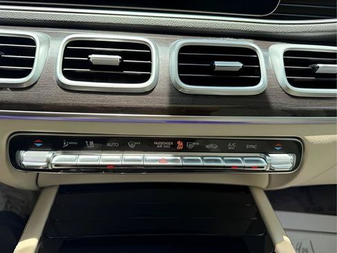 Used 2020 Mercedes-Benz GLS 450 4MATIC image 48