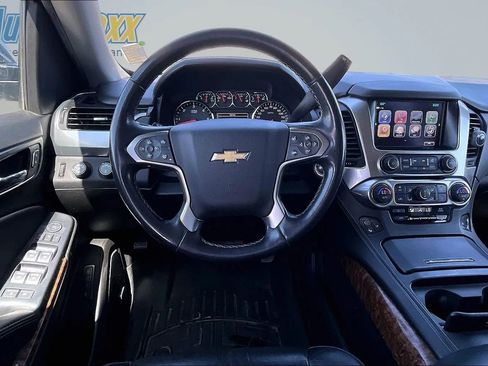 Used 2017 Chevrolet Tahoe Premier AWD/4WD image 12