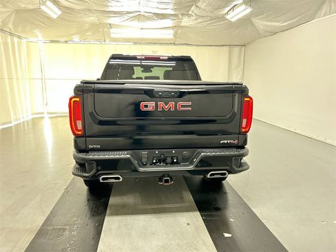 Used 2023 GMC Sierra 1500 AT4 image 20
