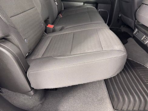 Used 2024 Chevrolet Silverado 2500 LT image 23