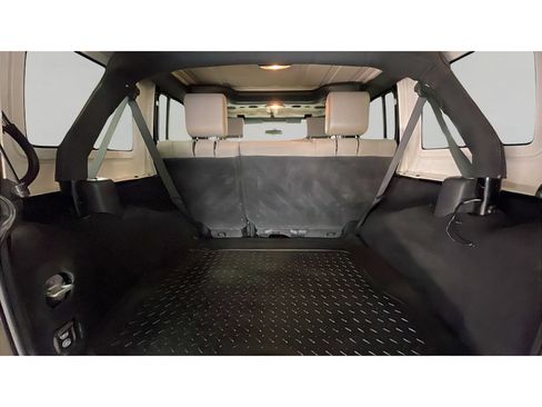 Used 2008 Jeep Wrangler Unlimited Sahara w/ Dual Top Group AWD/4WD image 14