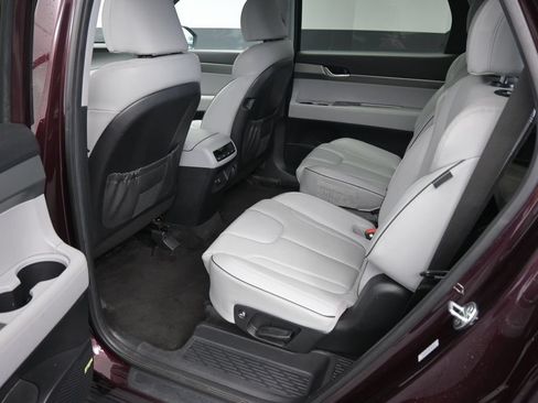 Used 2024 Hyundai Palisade SEL AWD/4WD image 16