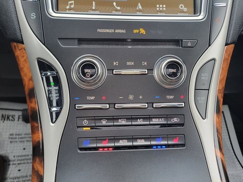 Used 2017 Lincoln MKX Reserve w/ Lincoln MKX Climate Package image 39