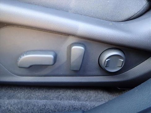 New 2026 Subaru Crosstrek 2.0i Premium image 12