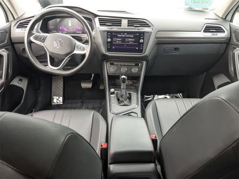 Used 2024 Volkswagen Tiguan Wolfsburg Edition image 28