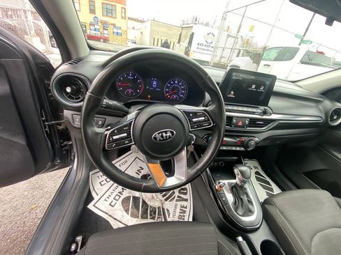 Used 2019 Kia Forte S FWD image 27