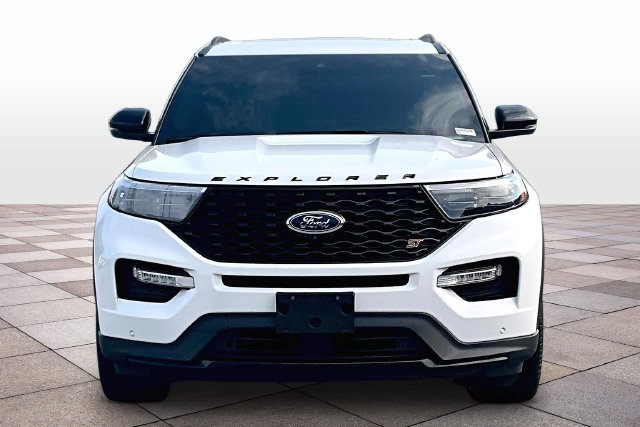 Used 2024 Ford Explorer ST w/ Equipment Group 401A AWD/4WD image 3