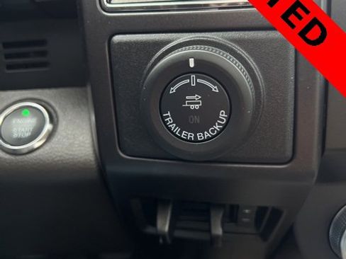 Used 2021 Ford Expedition Limited image 30