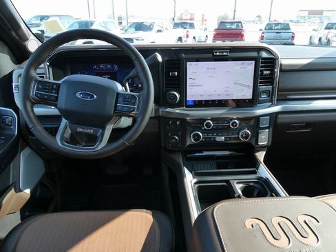 Used 2025 Ford F350 King Ranch w/ Chrome Package image 21