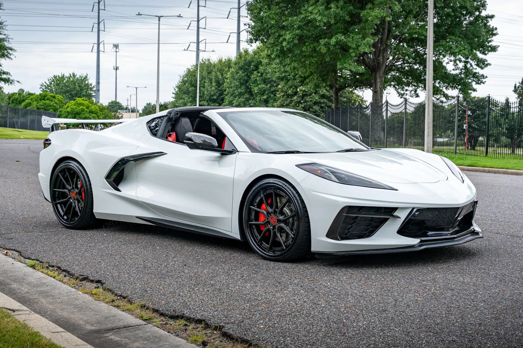 Used 2023 Chevrolet Corvette Stingray Premium Cpe w/ Z51 Performance Package RWD image 8