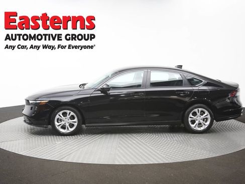 Used 2025 Honda Accord LX image 58