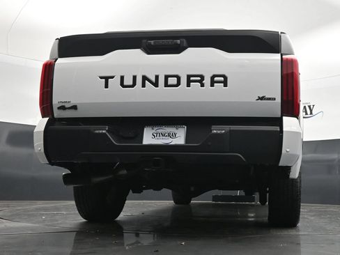 Used 2025 Toyota Tundra SR5 w/ SR5 Premium Package AWD/4WD image 22