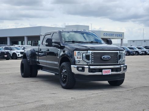 Used 2022 Ford F350 Lariat AWD/4WD image 3