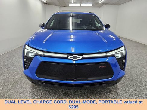Used 2025 Chevrolet Blazer EV RS AWD/4WD image 2