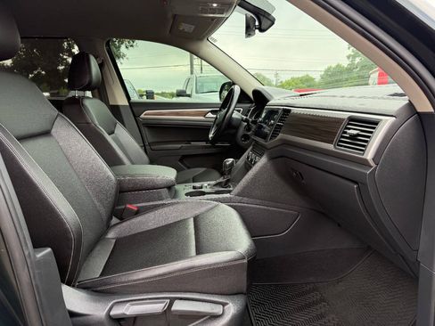 Used 2021 Volkswagen Atlas SE w/ Towing Package AWD/4WD image 21