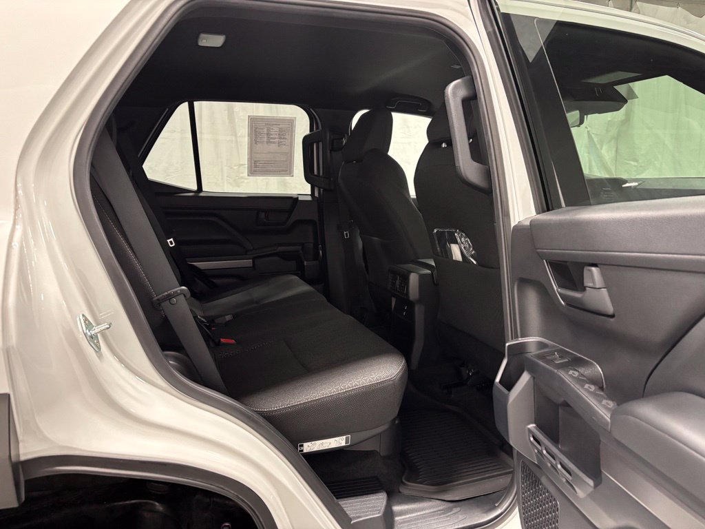 Used 2026 Toyota 4Runner SR5 AWD/4WD image 50