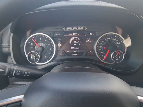 Used 2025 RAM 1500 Laramie w/ Sport Appearance Package AWD/4WD image 13
