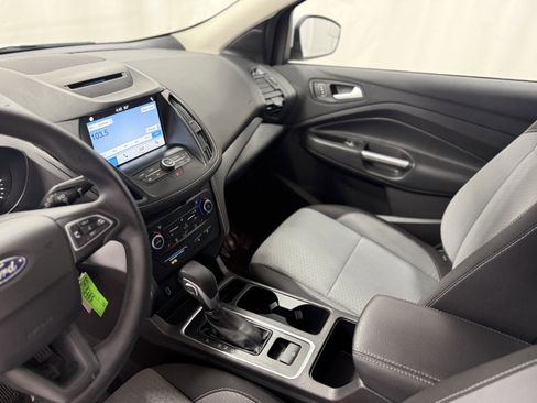 Used 2018 Ford Escape SE w/ SE Sync 3 Package image 20