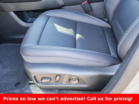 New 2026 GMC Terrain Elevation w/ Elevation Premium Package image 9