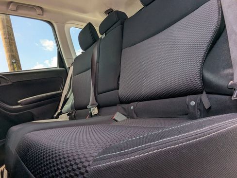 Used 2018 Subaru Forester 2.5i Premium AWD/4WD image 12
