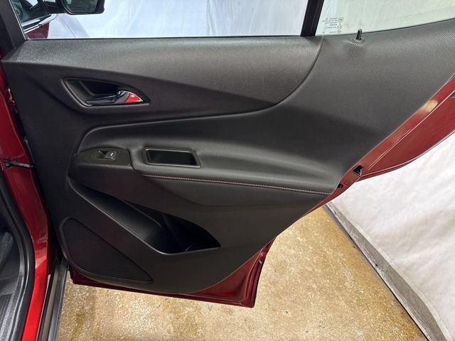 Used 2024 Chevrolet Equinox RS FWD image 26