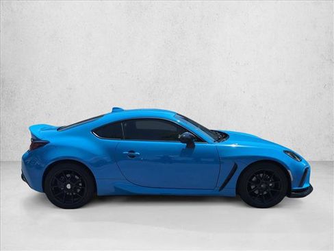 Used 2022 Toyota GR86 Premium w/ ALL Weather Mat Package (TMS) RWD image 4