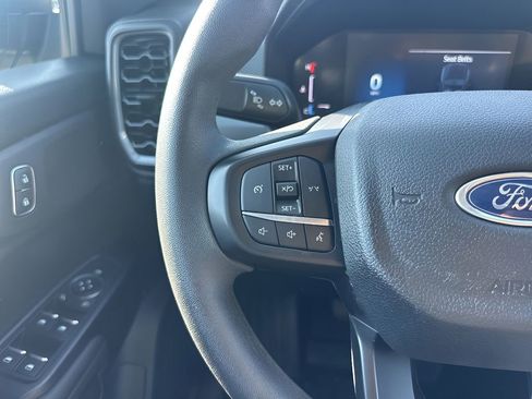 Used 2024 Ford Ranger XL image 13