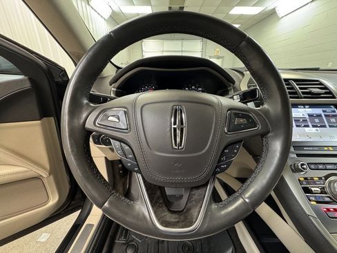 Used 2017 Lincoln MKZ Select w/ Select Plus Package image 32