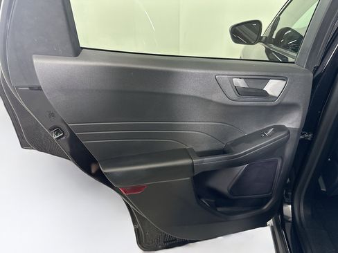 Used 2024 Ford Escape Active image 25