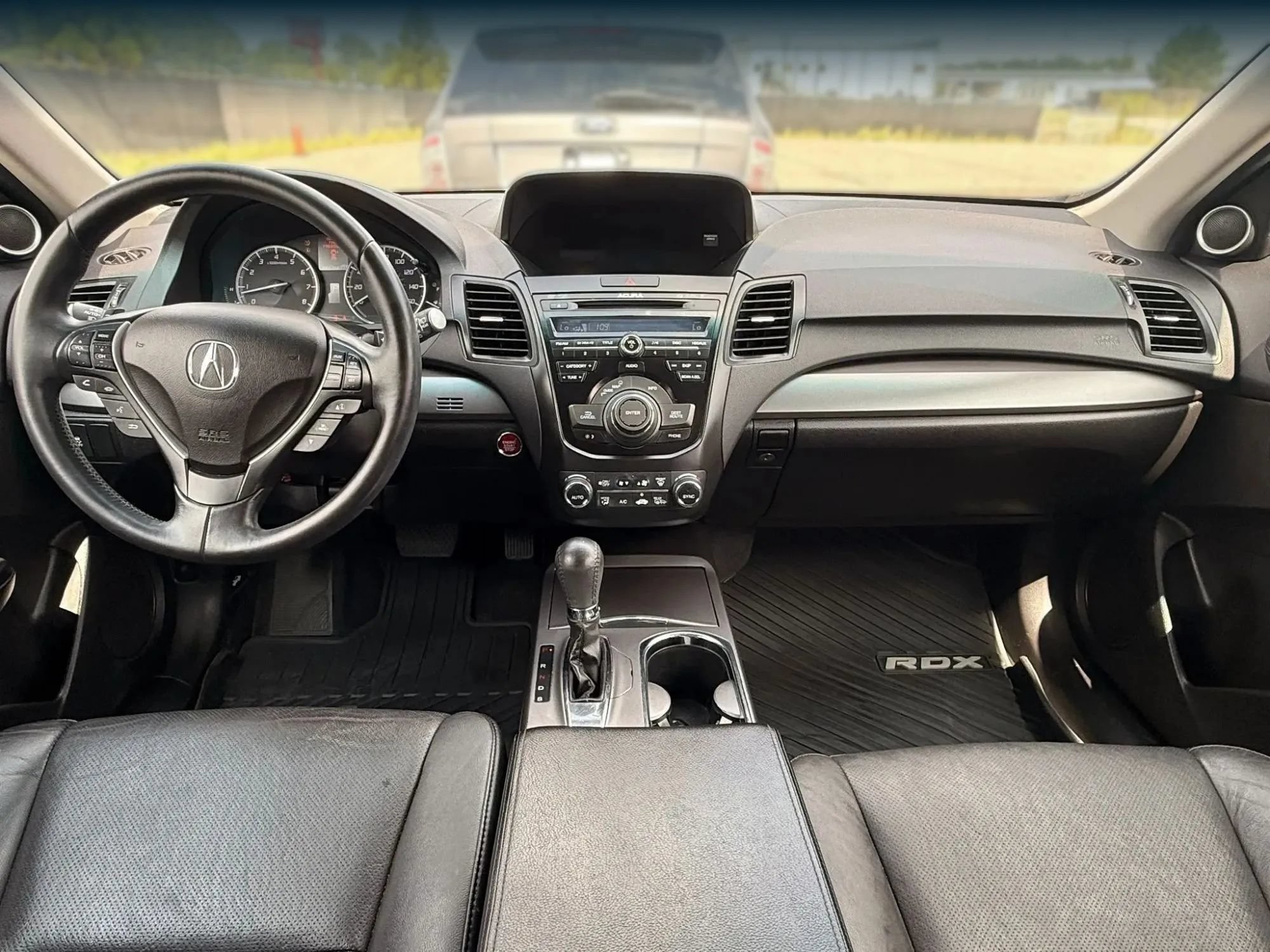 Used 2015 Acura RDX w/ Technology Package AWD/4WD image 3