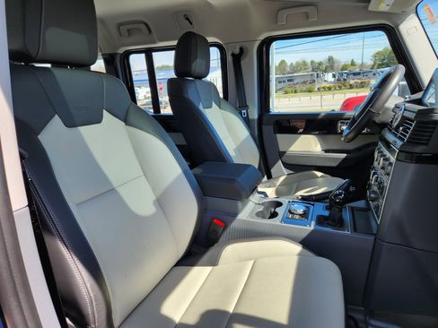 Used 2024 INEOS Grenadier image 16