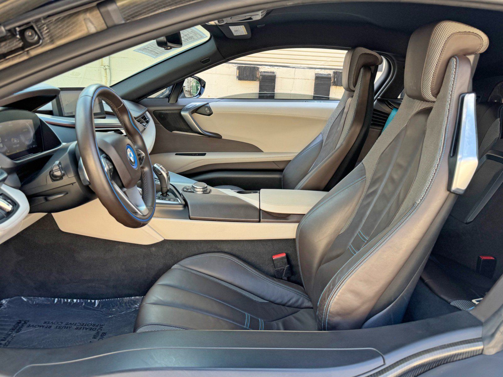 Used 2015 BMW i8 AWD/4WD image 15
