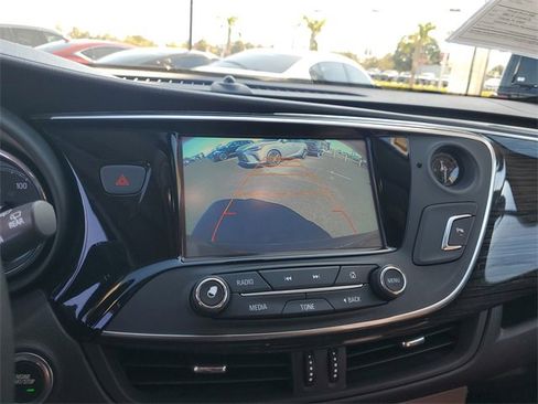 Used 2017 Buick Envision Essence image 20